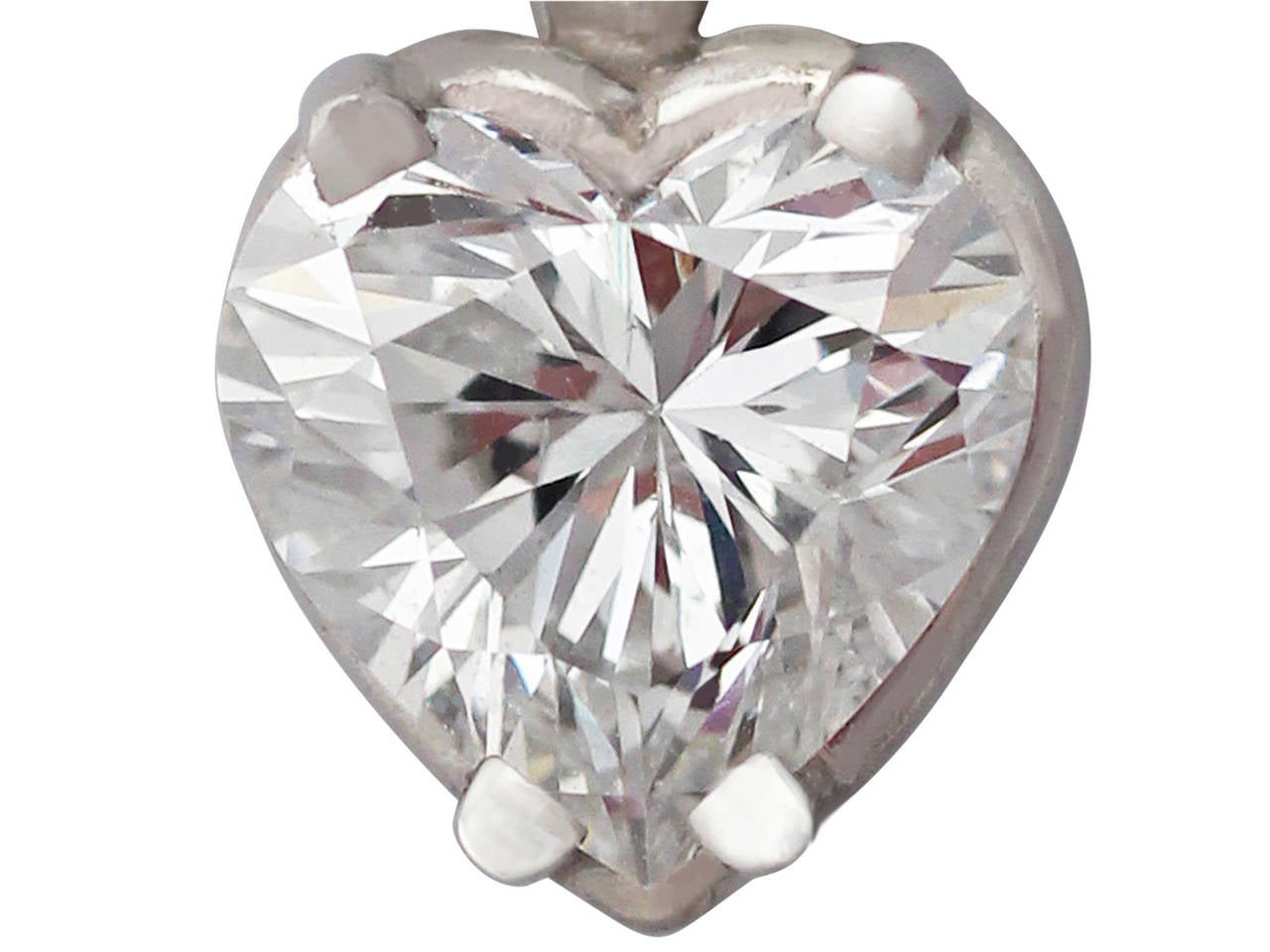 1.51Ct Heart Shaped Diamond & Platinum Solitaire Pendant - Contemporary In Excellent Condition In Jesmond, Newcastle Upon Tyne