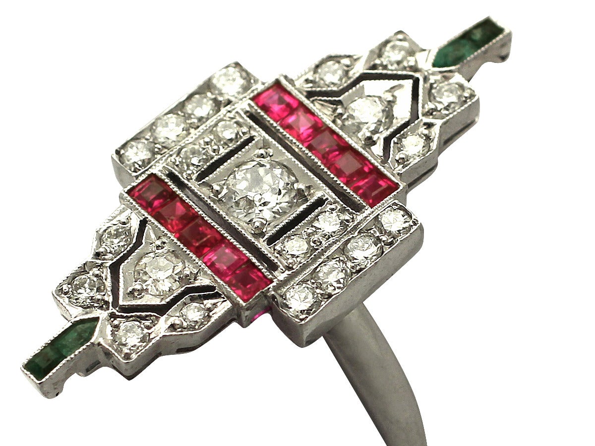 1.38Ct Diamond, Ruby & Emerald 14k White Gold Dress Ring - Art Deco - Vintage In Excellent Condition In Jesmond, Newcastle Upon Tyne