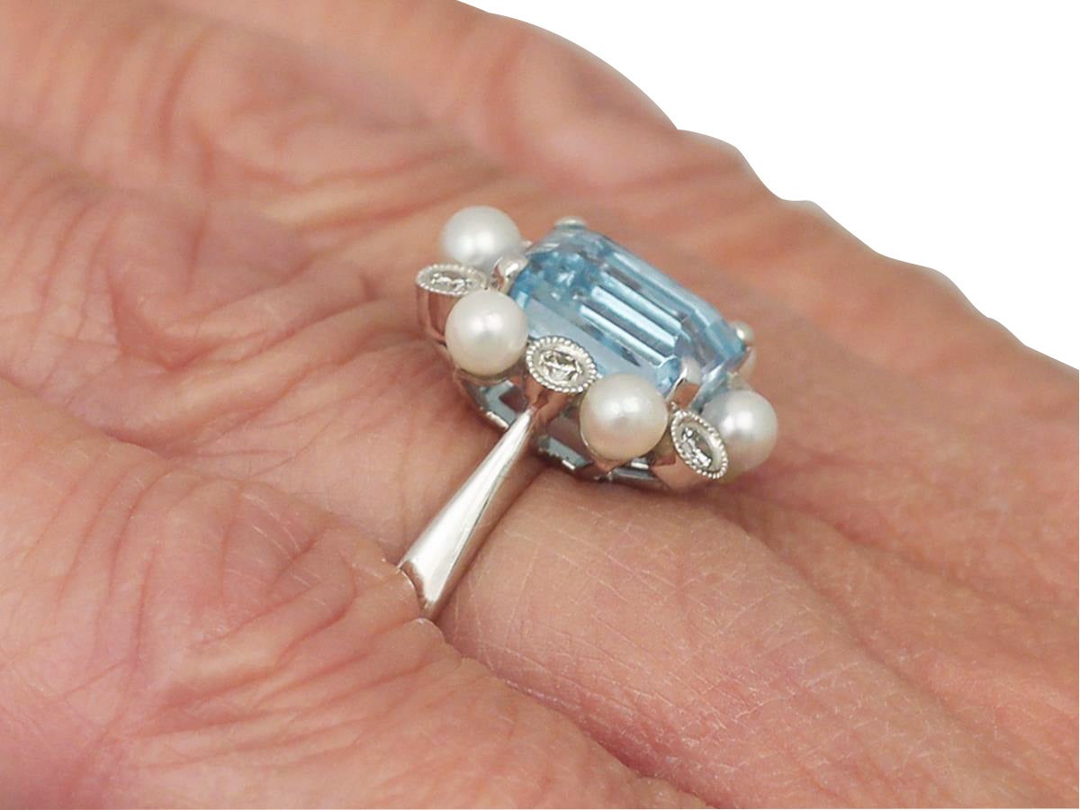 3.18Ct Aquamarine, 0.30Ct Diamond & Pearl, 18k White Gold Dress Ring - Vintage 4