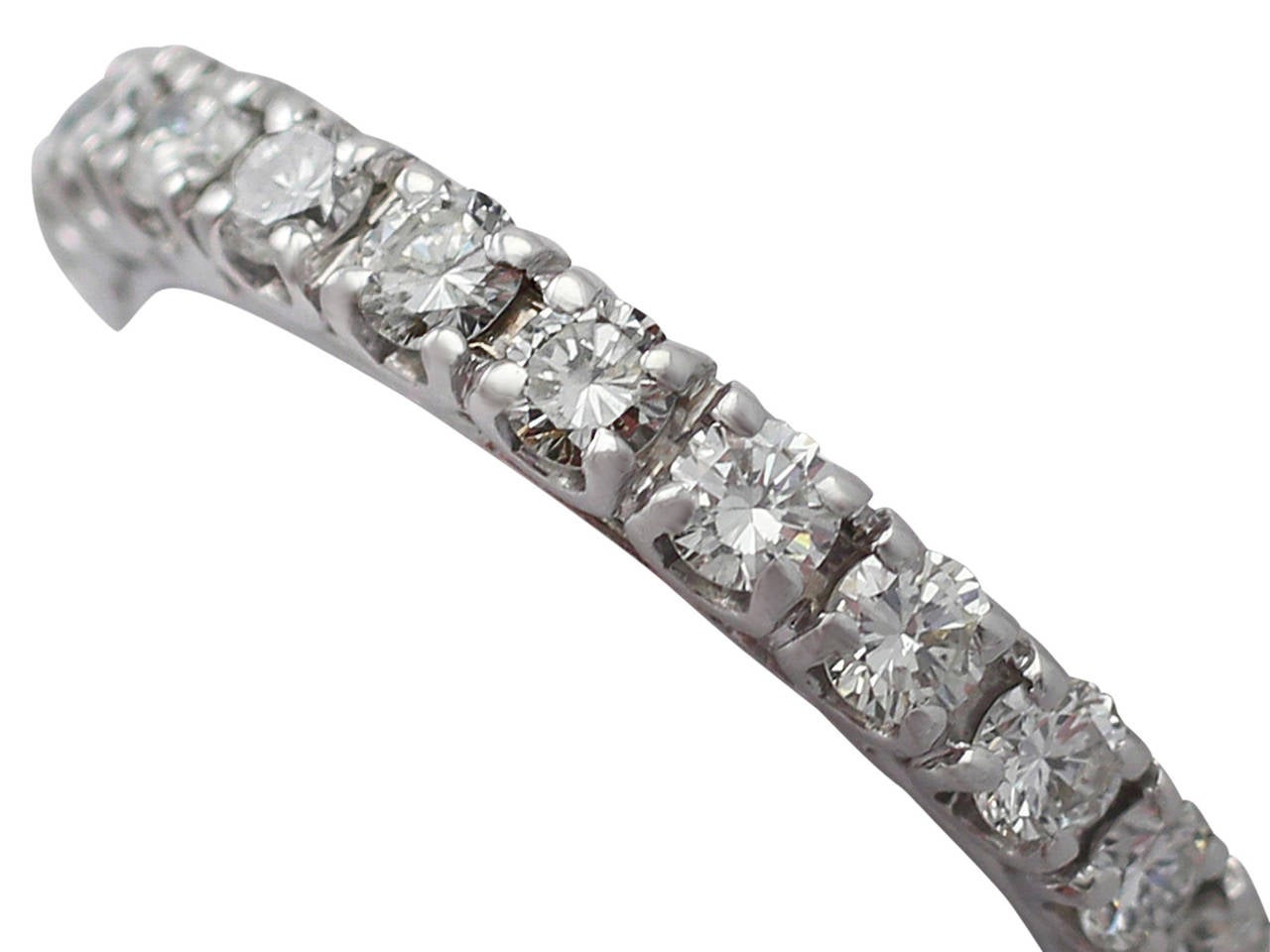 1.76Ct Diamond and 18k White Gold Full Eternity Ring - Vintage Circa 1980 In Excellent Condition In Jesmond, Newcastle Upon Tyne