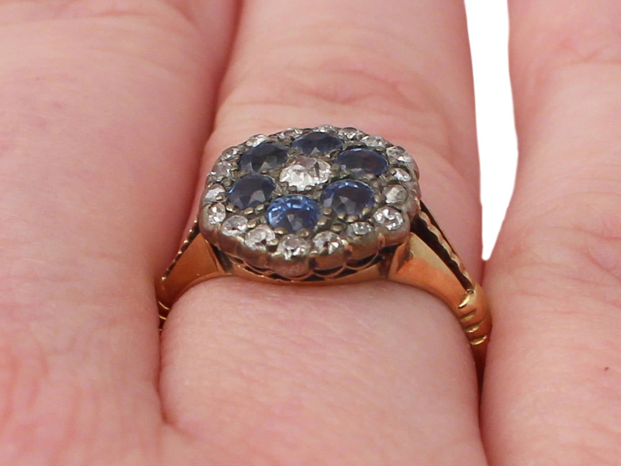 0.58Ct Sapphire & 0.52Ct Diamond, 18k Yellow Gold Cluster Ring - Antique 4