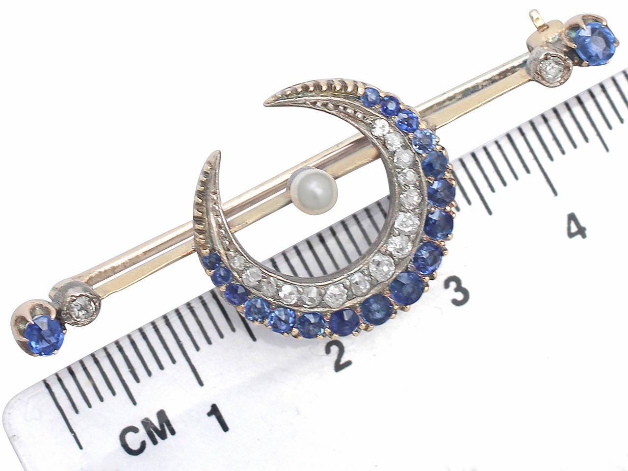 0.85Ct Sapphire & 0.52Ct Diamond, 9k Yellow Gold Crescent Brooch - Antique 3