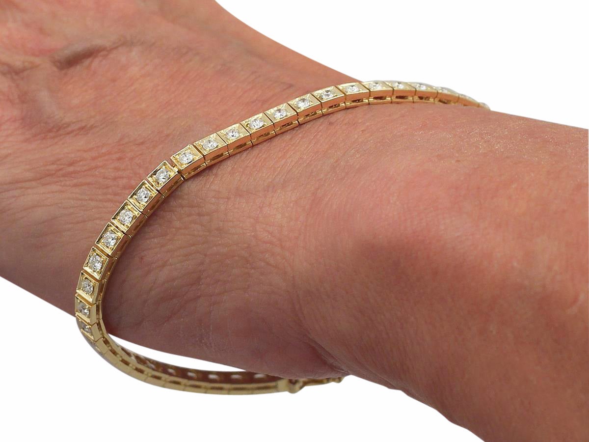 2.35Ct Diamond and 18k Yellow Gold Line Bracelet - Vintage Circa 1980 4