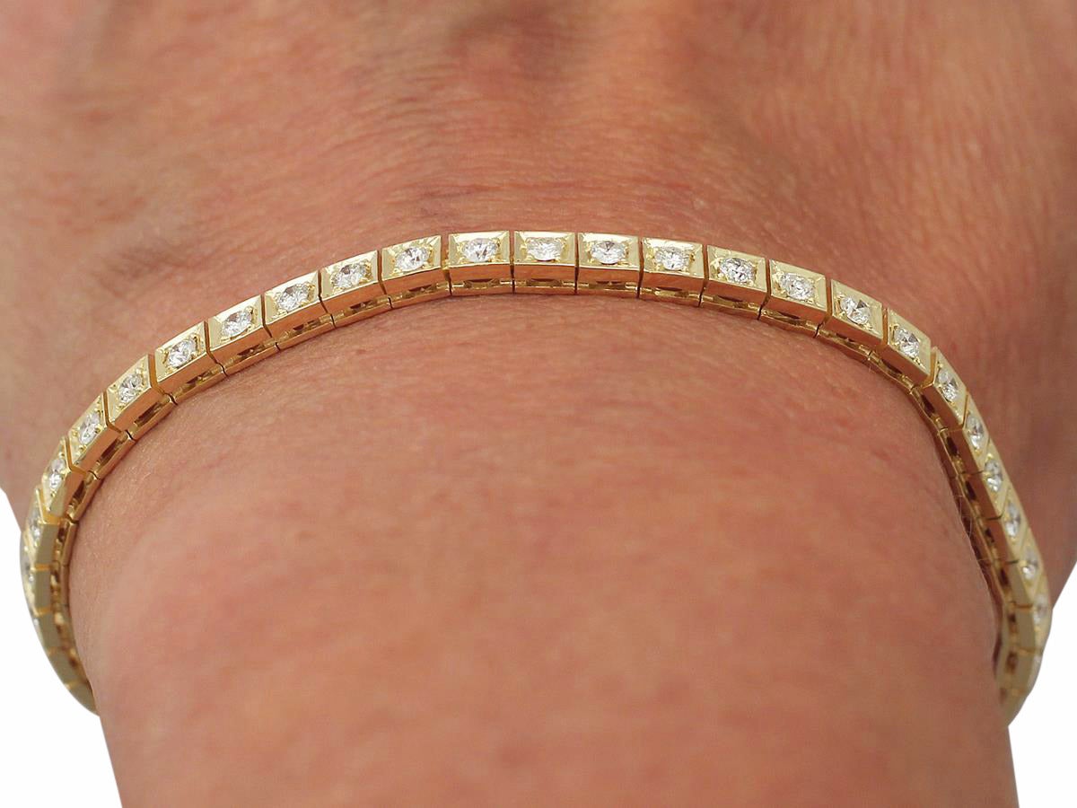 2.35Ct Diamond and 18k Yellow Gold Line Bracelet - Vintage Circa 1980 5