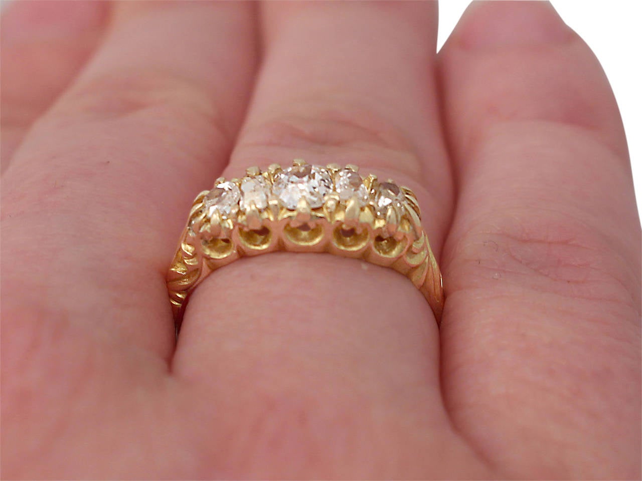 1890s Antique 1.28 Carat Diamond and Yellow Gold Five Stone Ring 3