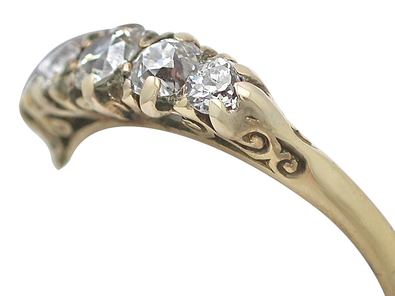 Old European Cut 1.05 Carat Diamond and 18 Karat Yellow Gold, Five-Stone Ring, Antique circa 1910