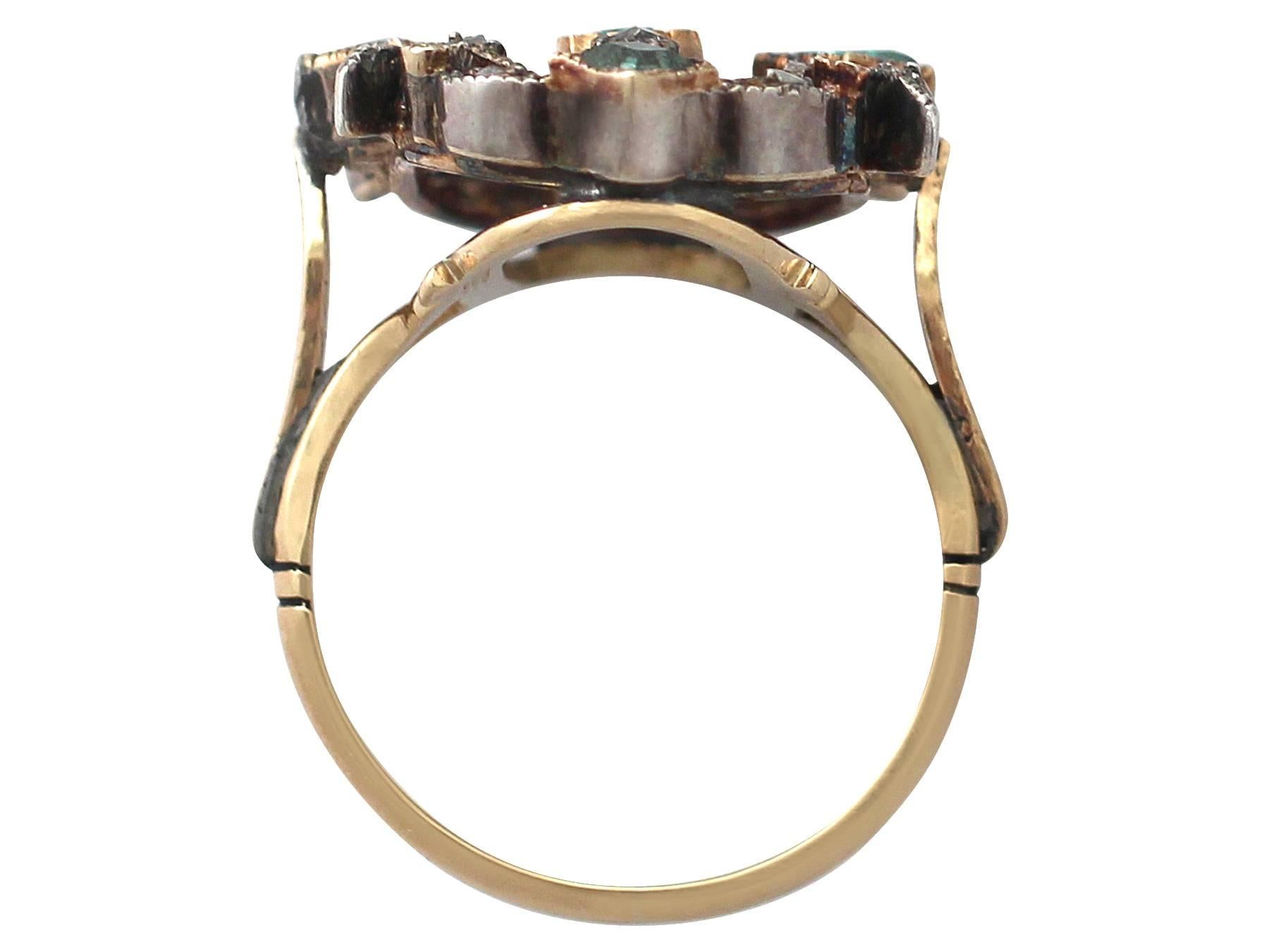 Women's 1820s 1.02 Carat Emerald & Diamond Yellow Gold Silver Set Cocktail Ring