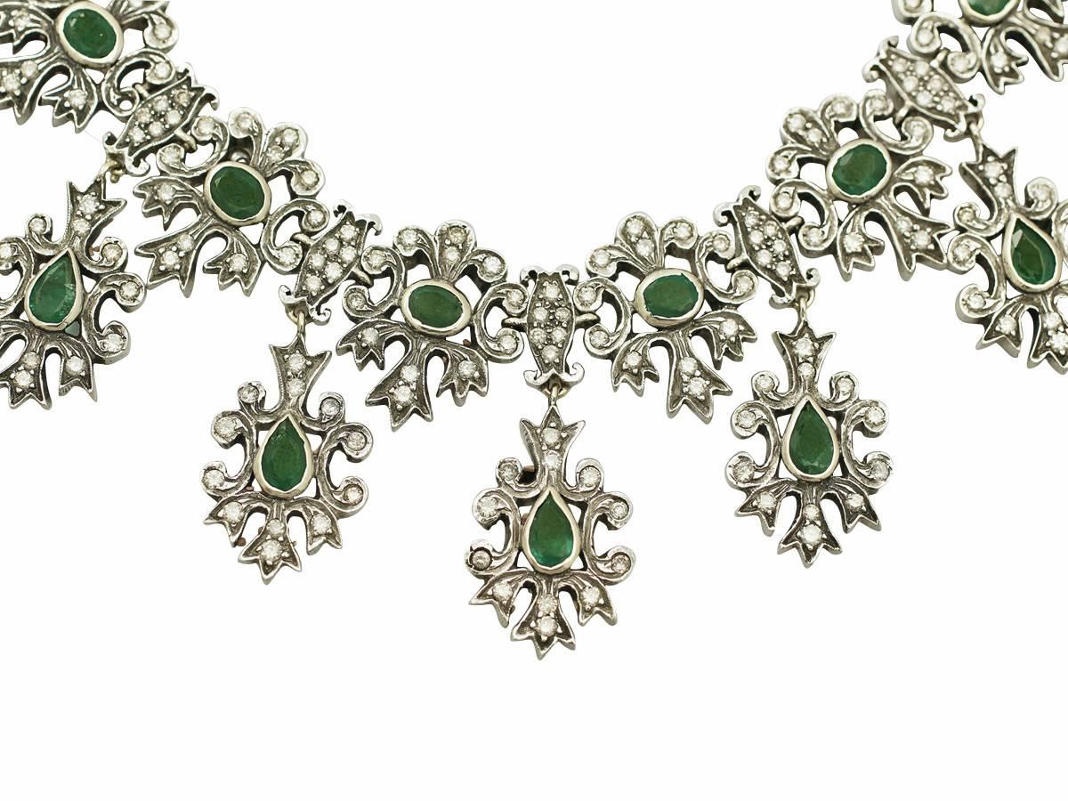 1950s 5.25 Carat Emerald and 5.47 Carat Diamond Silver Set Necklace In Excellent Condition In Jesmond, Newcastle Upon Tyne