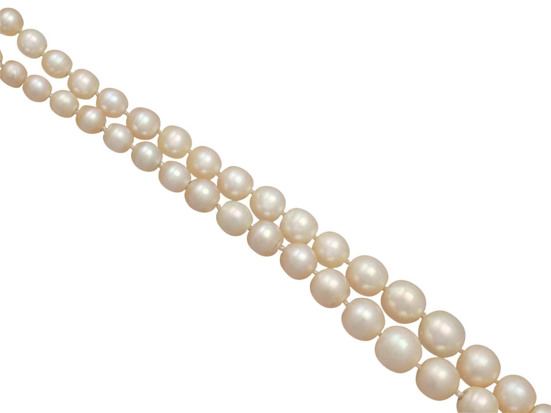 Double Strand Pearl Necklace with 0.55Ct Diamond, White Gold Clasp - Antique In Excellent Condition In Jesmond, Newcastle Upon Tyne
