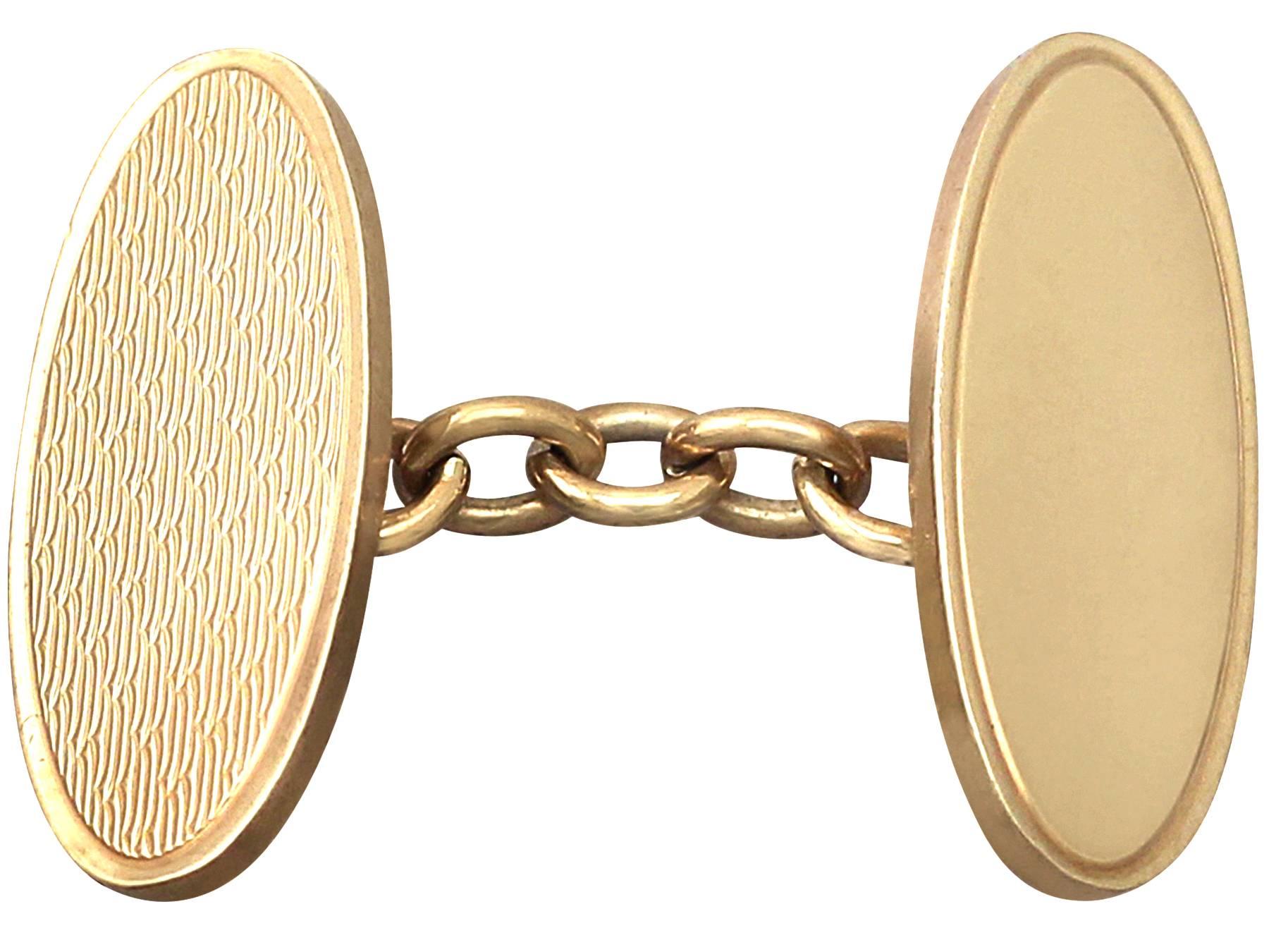An exceptional, fine and impressive pair of vintage English 9 karat yellow gold cufflinks; part of our diverse men's jewelry and estate jewelry collections

These exceptional, fine and impressive vintage cufflinks have been crafted in 9k yellow