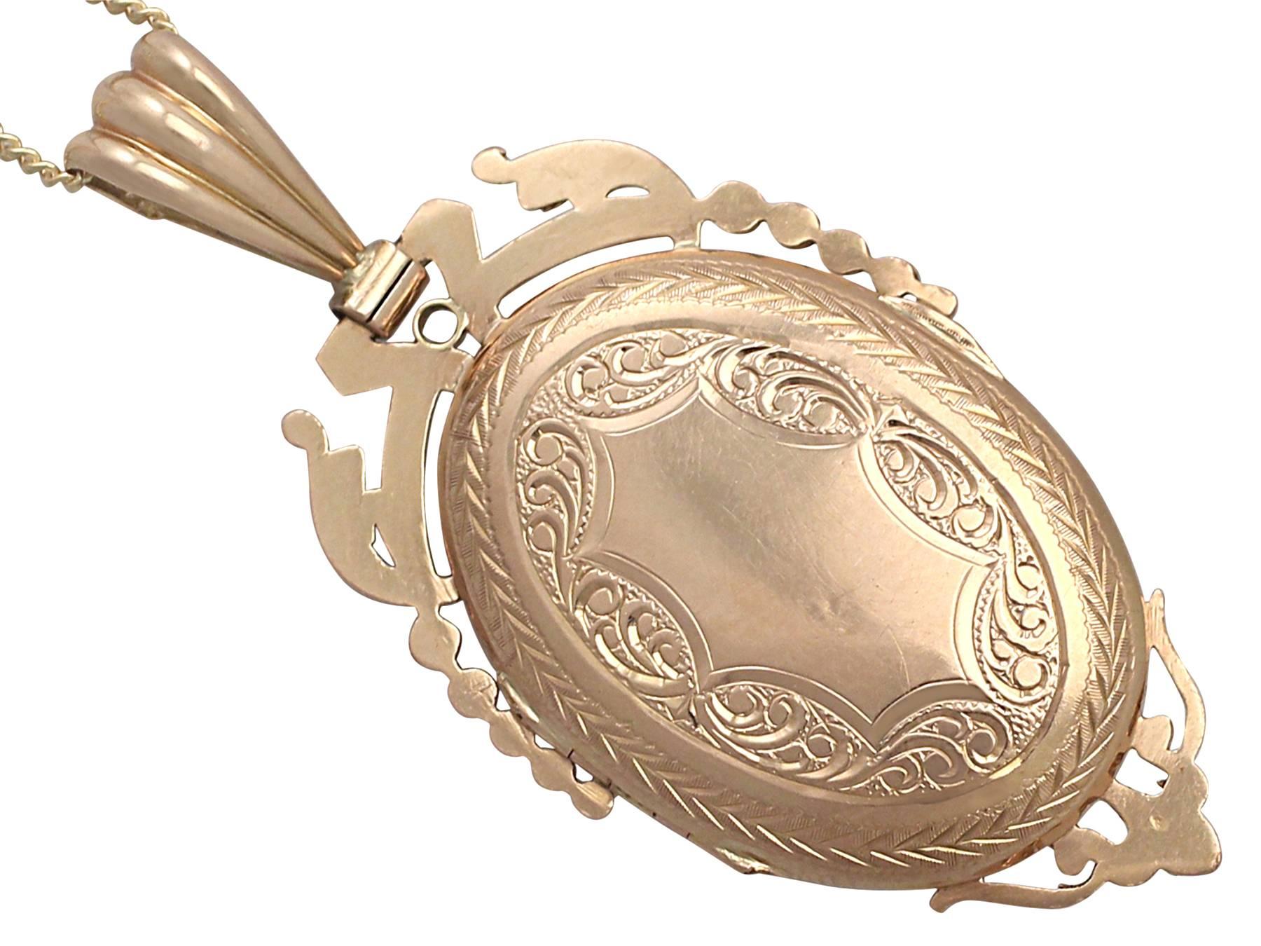 Pearl and Enamel, 18k Yellow Gold Locket/Pendant - Antique French Circa 1880 2