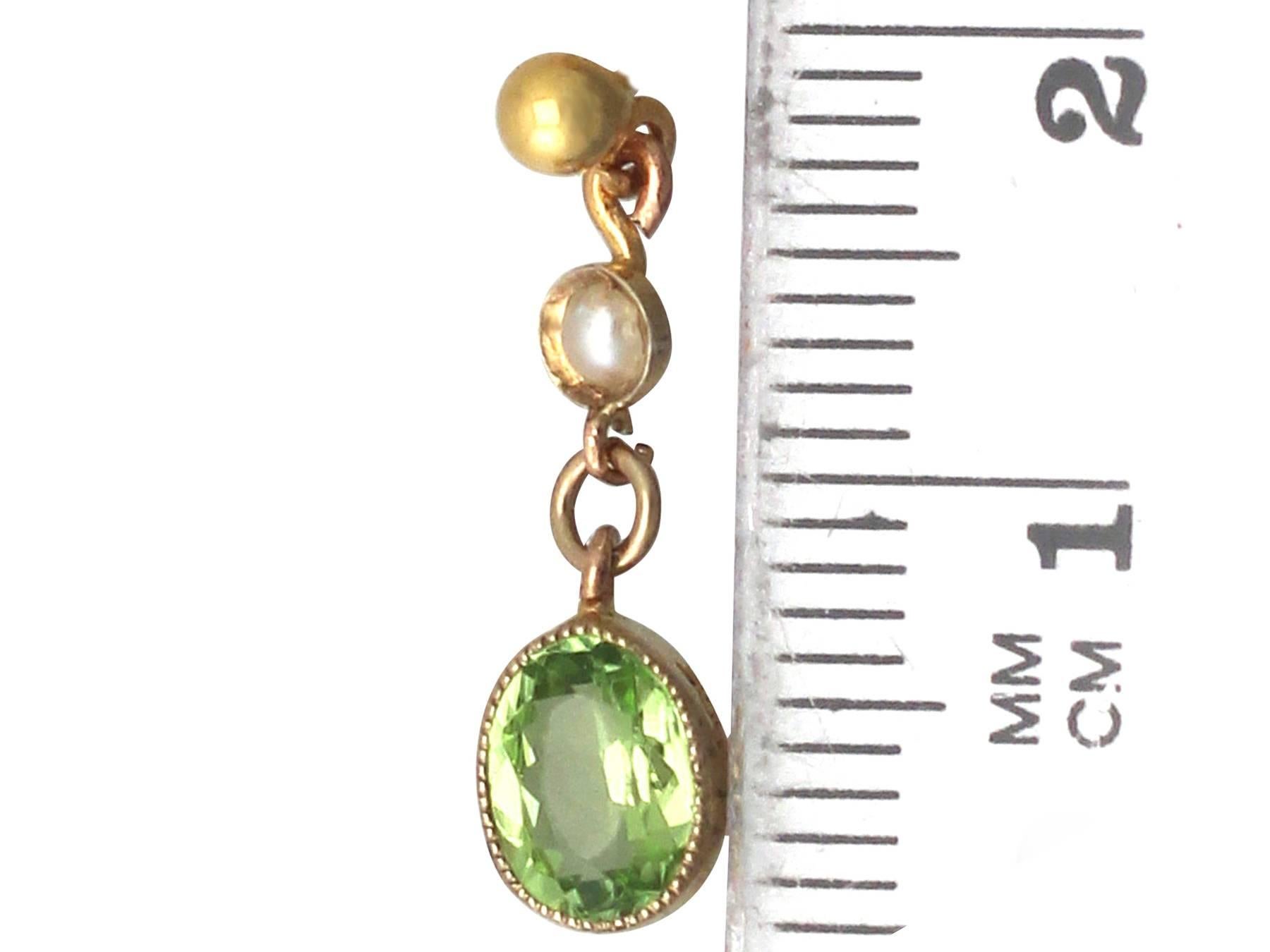 1910s Pearl 1.22 Carat Peridot Gold Drop Earrings  3