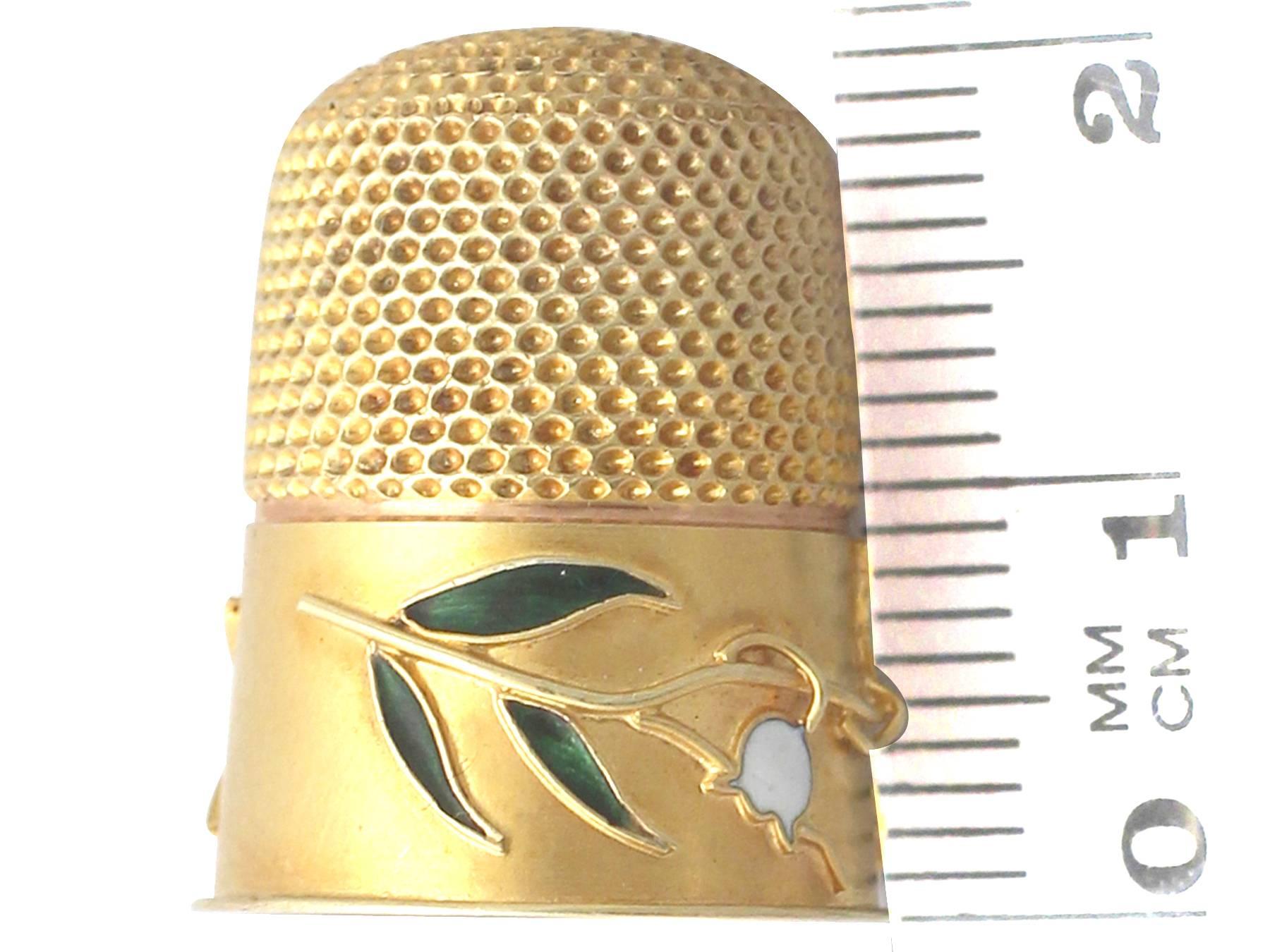 Enamel and 14 Karat Yellow Gold Thimble, Antique circa 1900 In Excellent Condition In Jesmond, Newcastle Upon Tyne