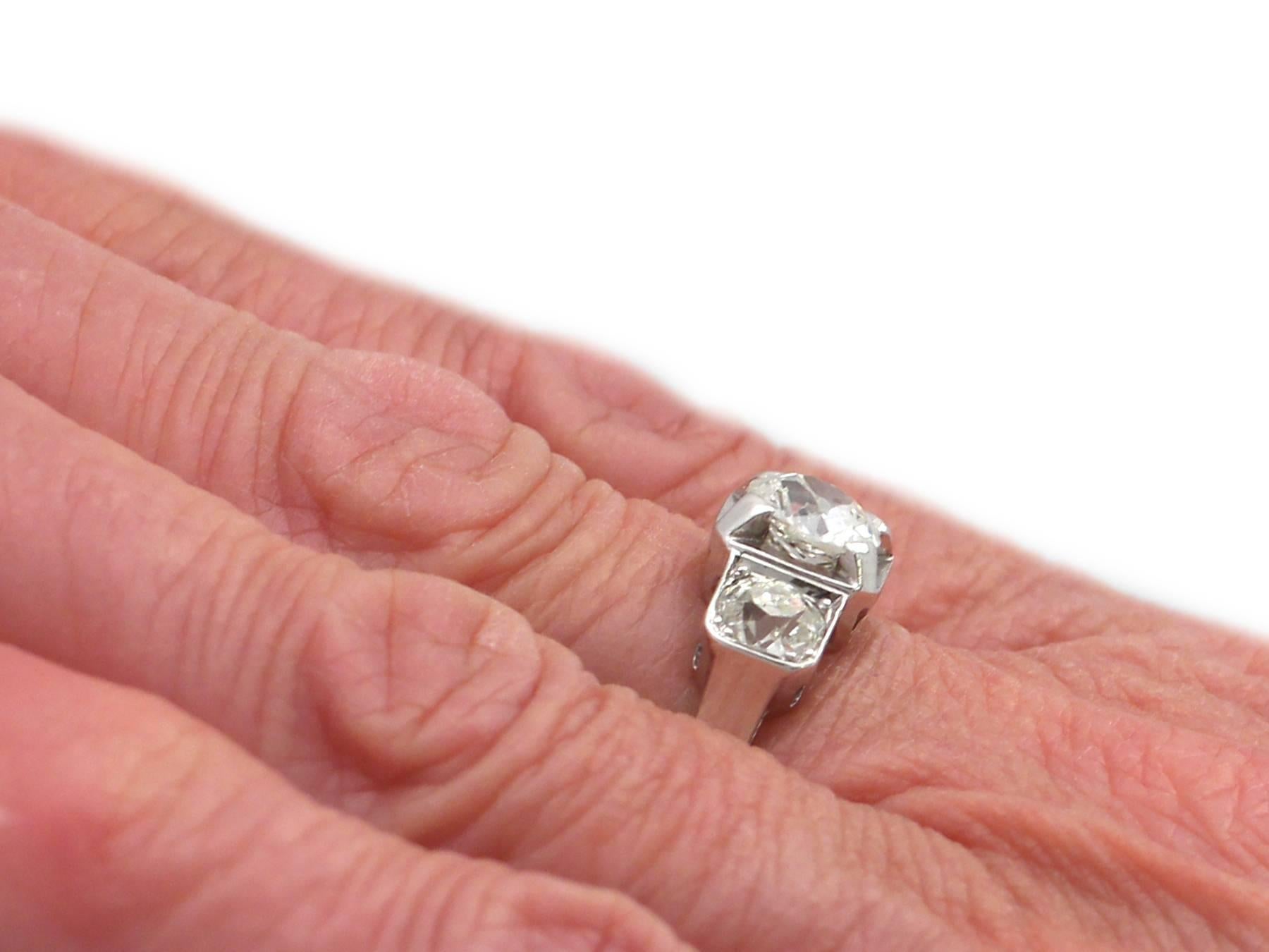 1.42Ct Diamond and Platinum Trilogy Ring - Antique French Circa 1930 4