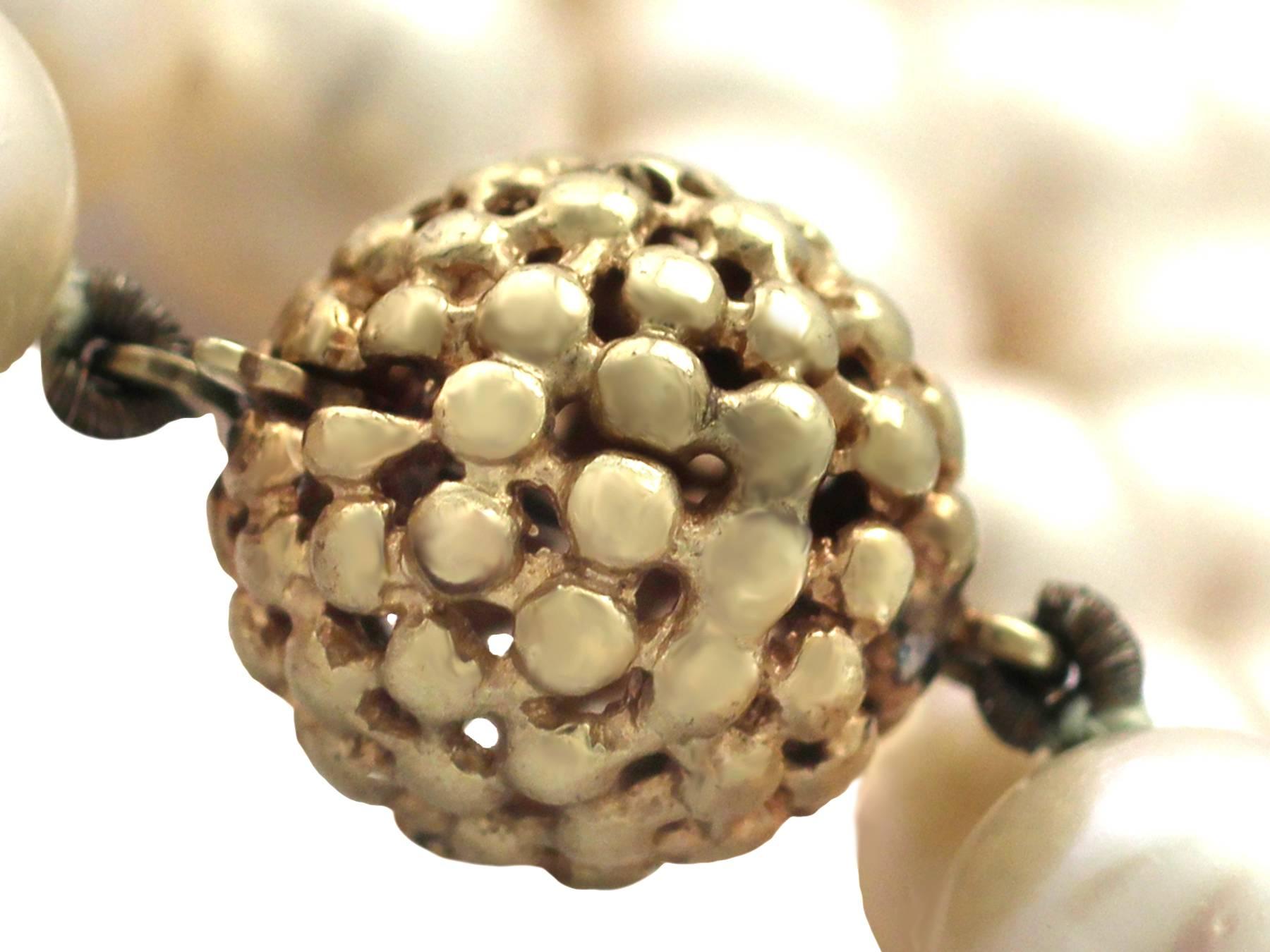Einreihige Perlenkette mit 14k Gelbgold Verschluss - Vintage Deutsch 1