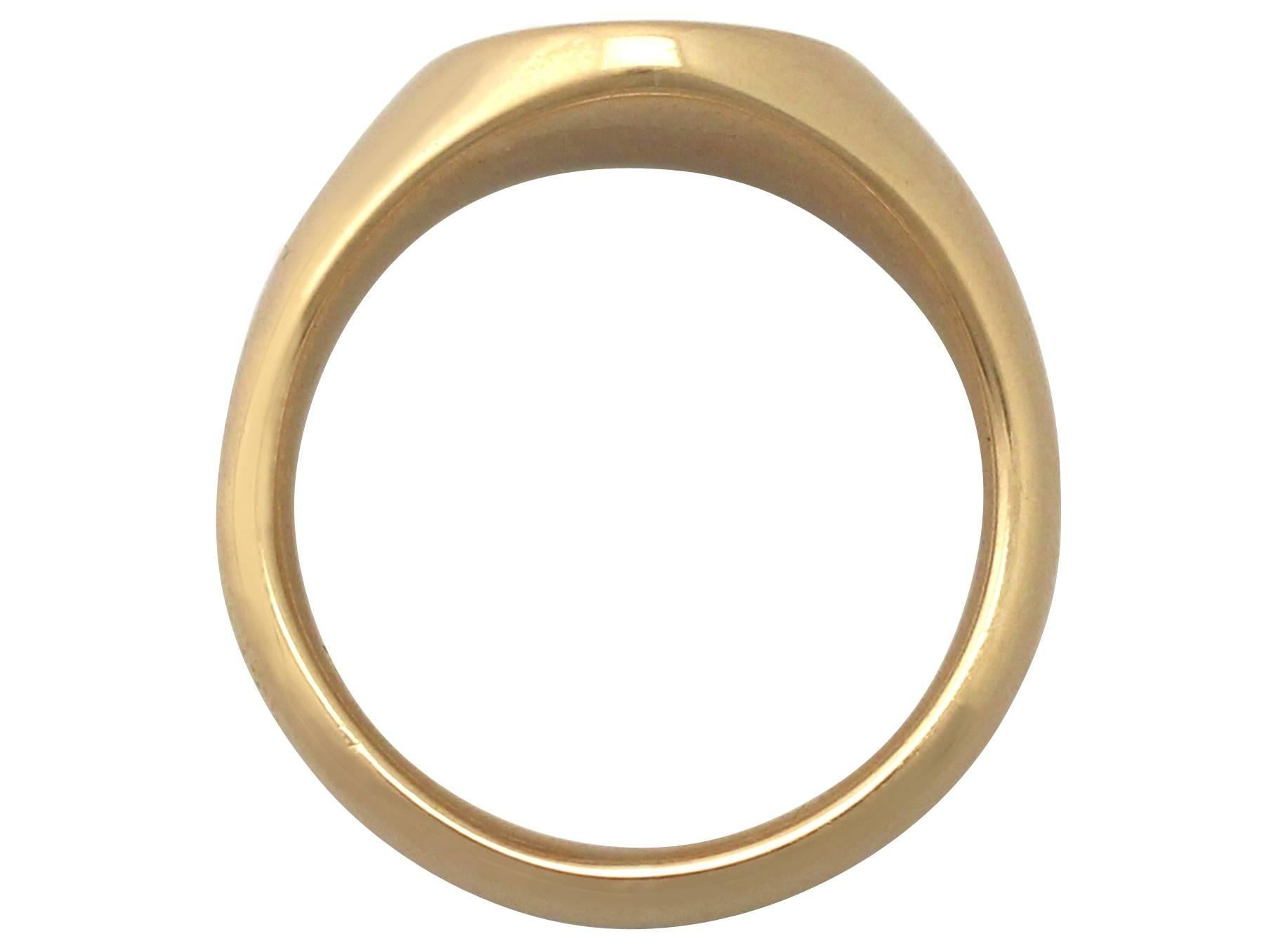 1920s 18 k Yellow Gold Signet Ring  1