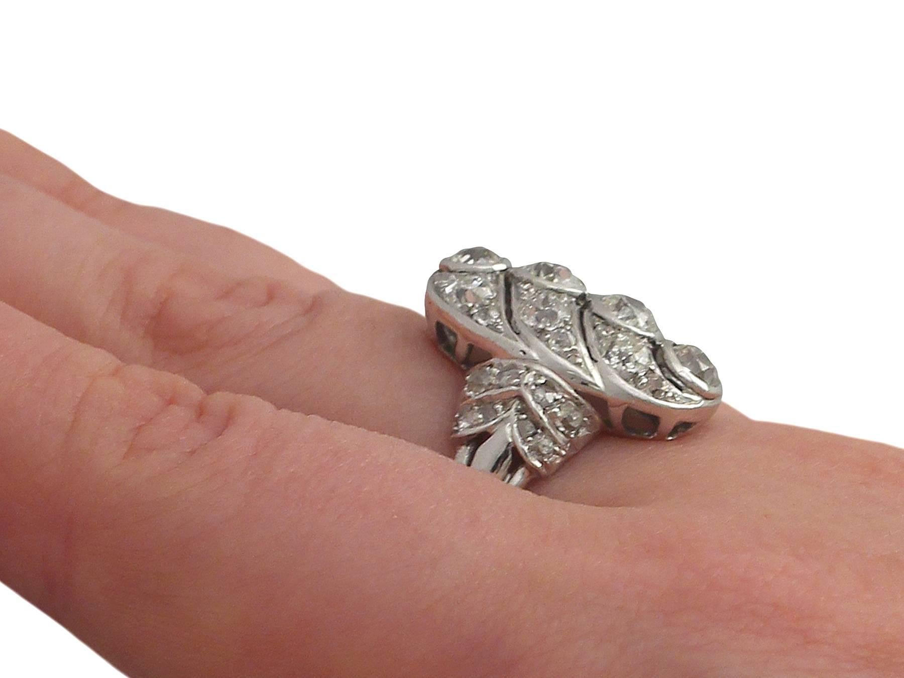 1940er Jahre Deutscher 2::63 Karat Diamant und Weißgold Cocktail Ring 2