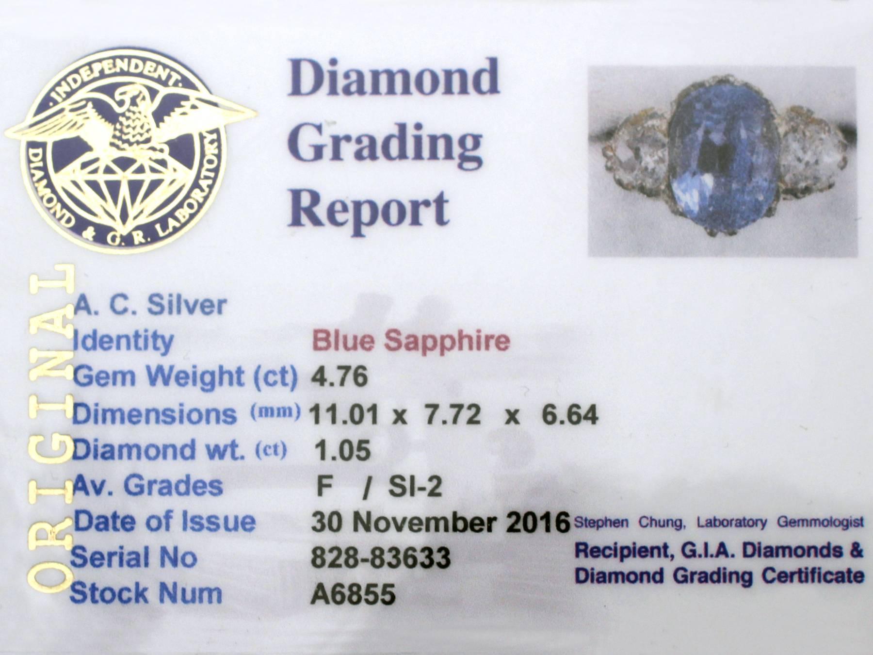 Antique 4.76 Carat Sapphire 1.05 Carat Diamond Yellow Gold Trilogy Ring 2