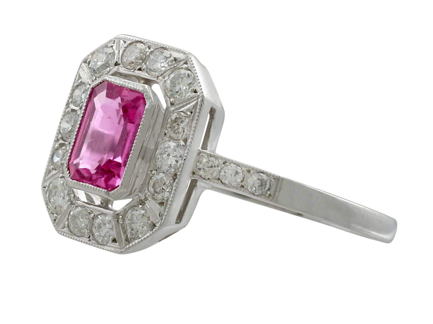 Contemporary 1.11 Carat Pink Sapphire Diamond Platinum Cocktail Ring In Excellent Condition In Jesmond, Newcastle Upon Tyne
