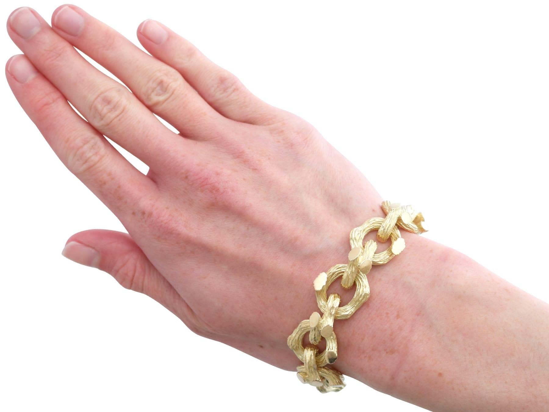 Boucheron Bracelet en or jaune 18k - Vintage en vente 10