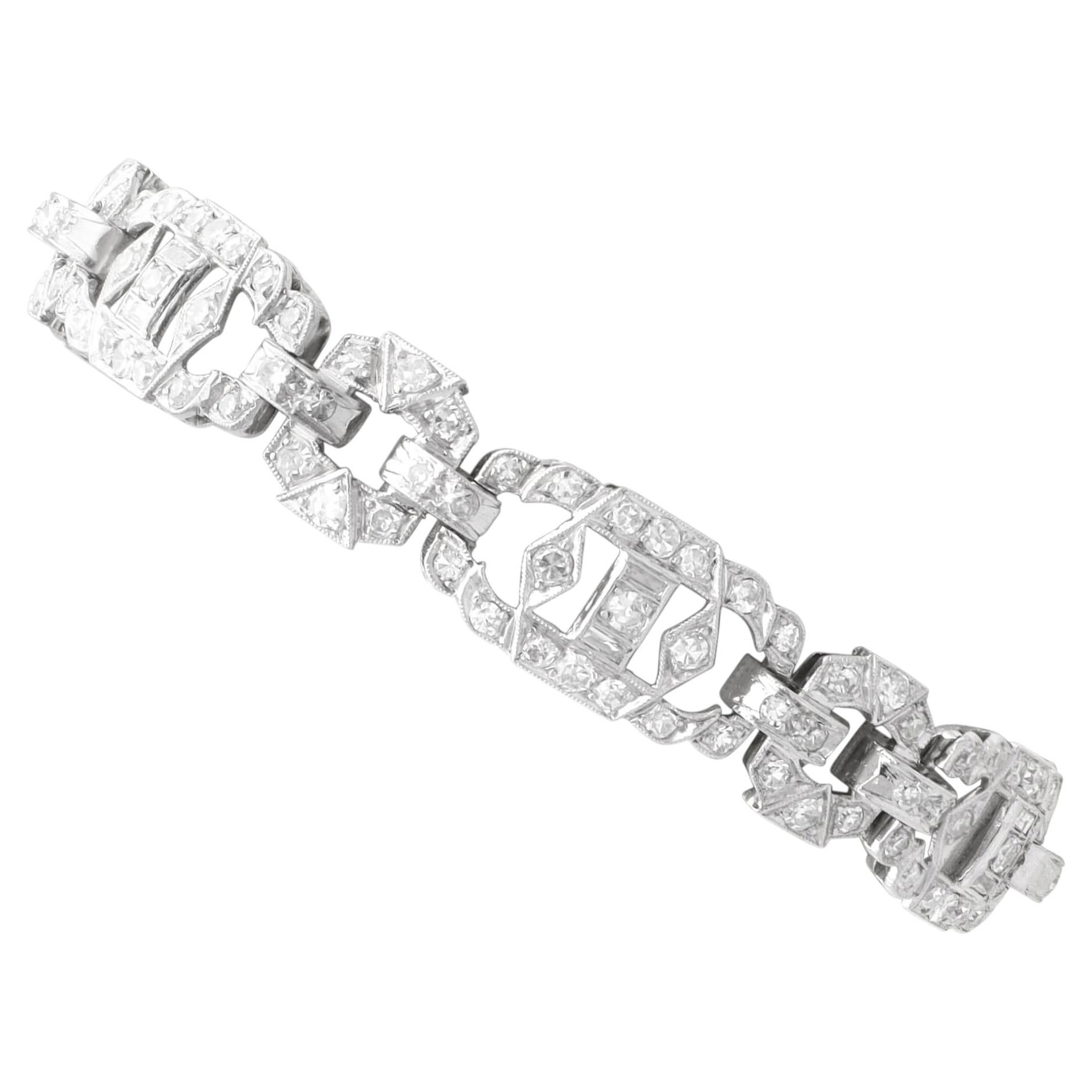 Bracelet ancien en platine serti d'un diamant de 6,50 carats, datant des années 1930 environ en vente