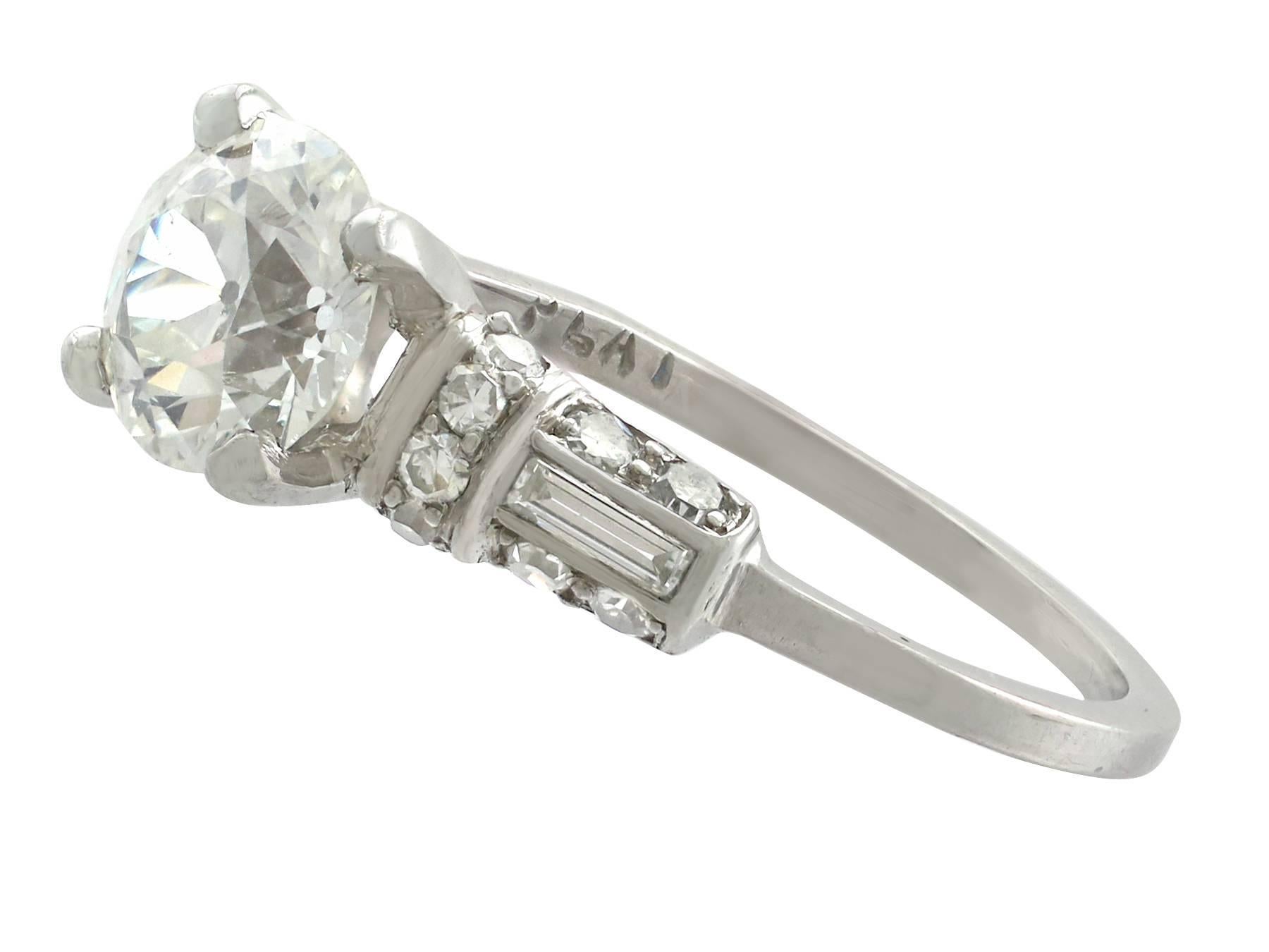 Women's or Men's 1940s 1.09 Carat Diamond and Platinum Solitaire Ring