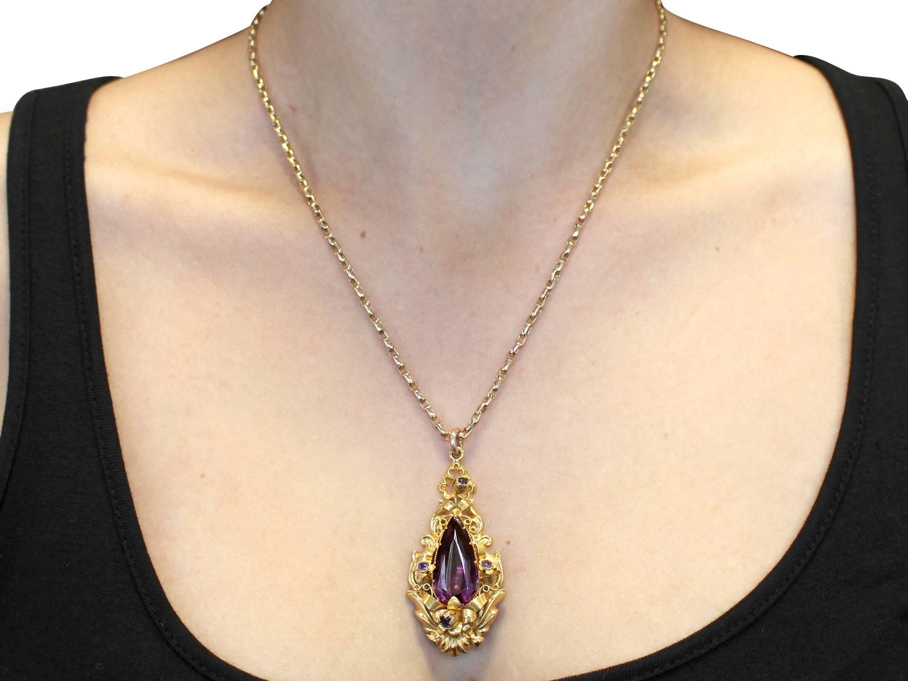 1880s Antique 13.30 Carat Amethyst and Yellow Gold Pendant 4