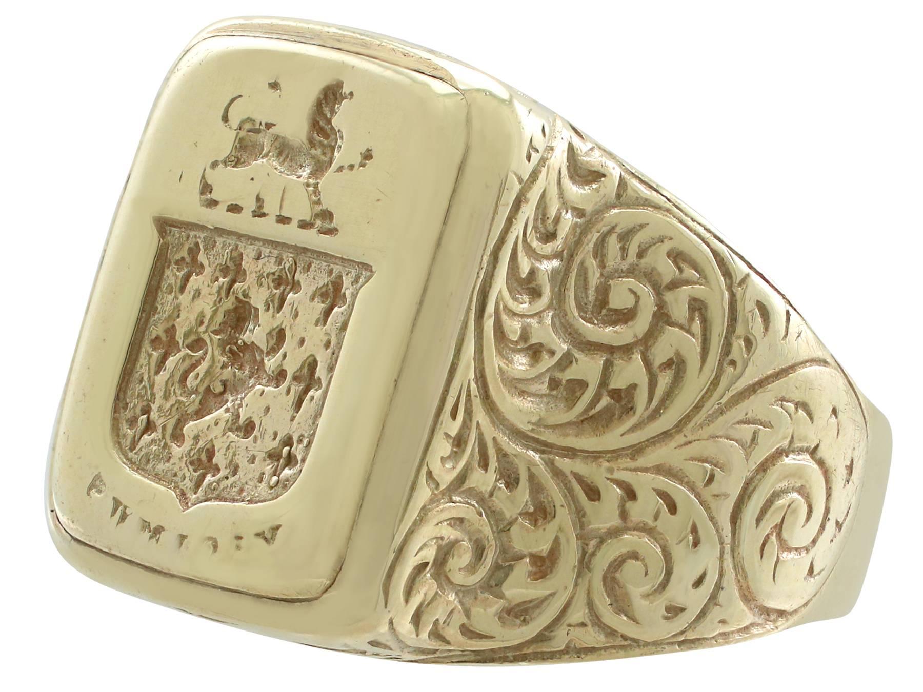 Antique American Yellow Gold Signet Ring In Excellent Condition In Jesmond, Newcastle Upon Tyne