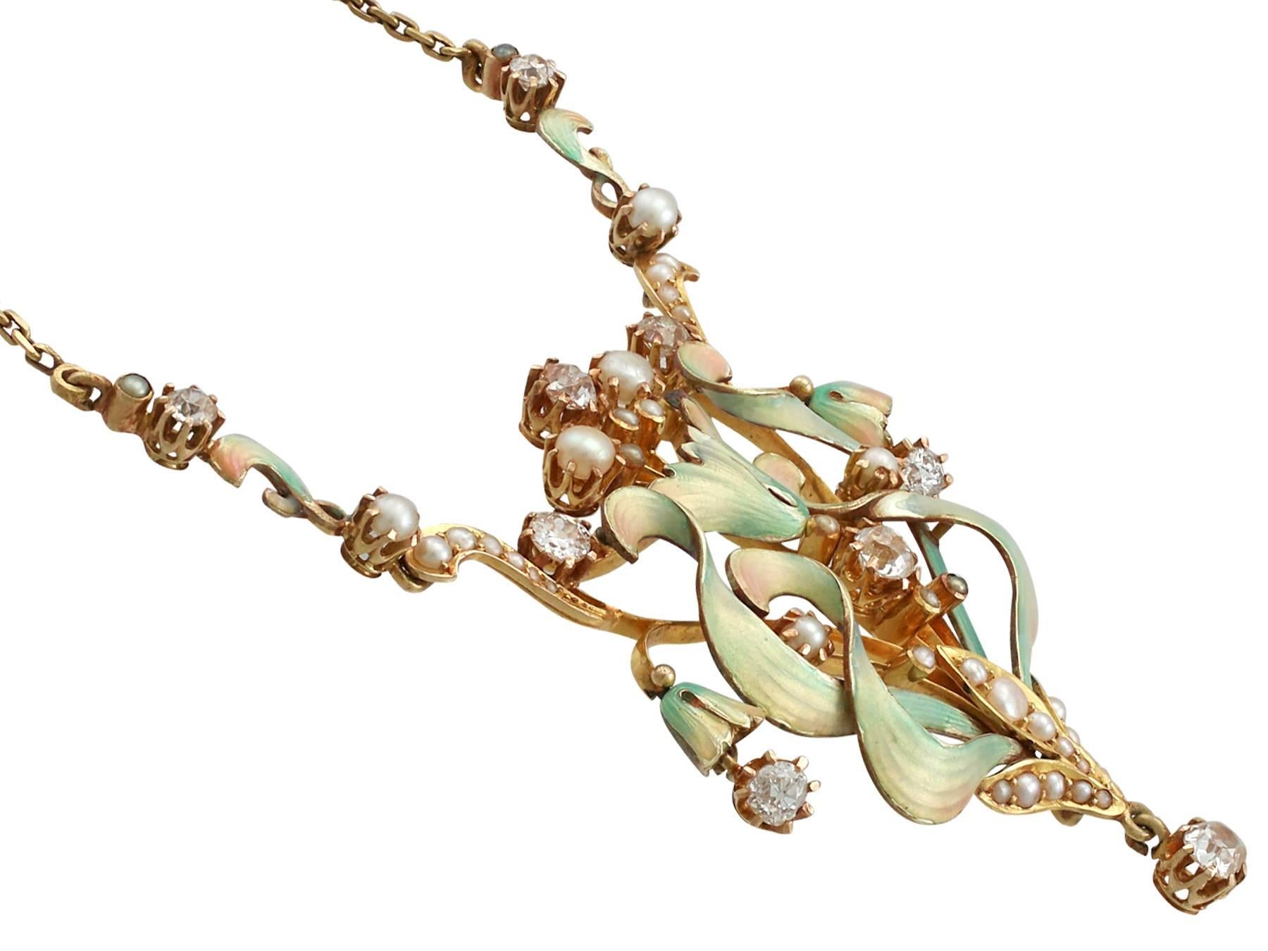 1900s 1.42 Carat Diamond and Seed Pearl Enamel Yellow Gold Necklace In Excellent Condition In Jesmond, Newcastle Upon Tyne