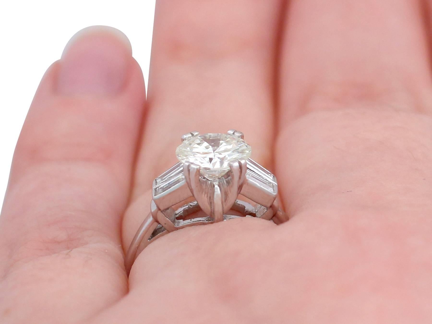 1950s 1.52 Carat Diamond Platinum Solitaire Engagement Ring 3