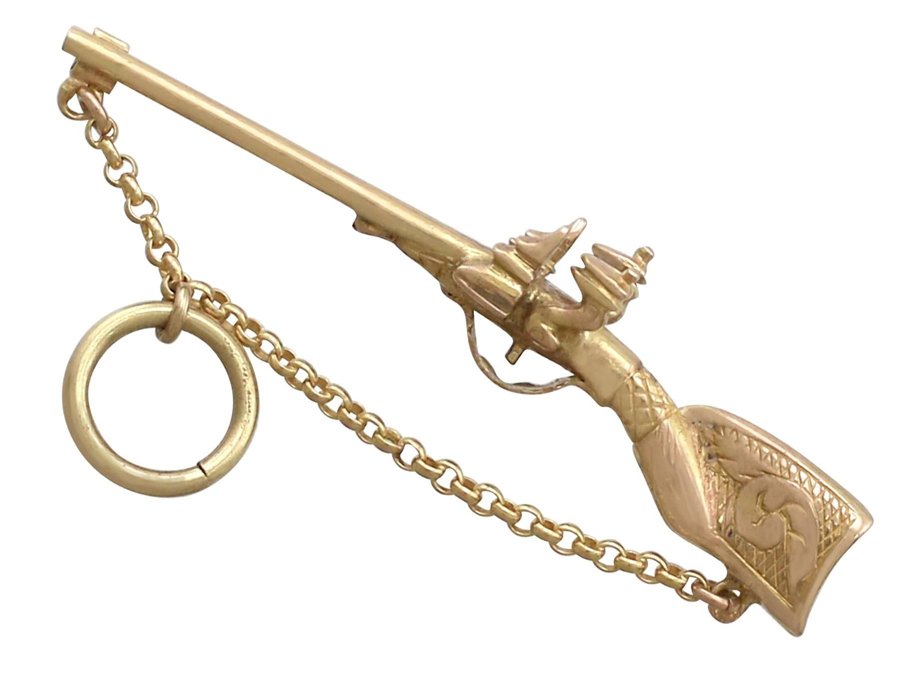 1810er Jahre Französisches Gelbgold-Armband Charms Napoleonisches Hussar im Angebot 11