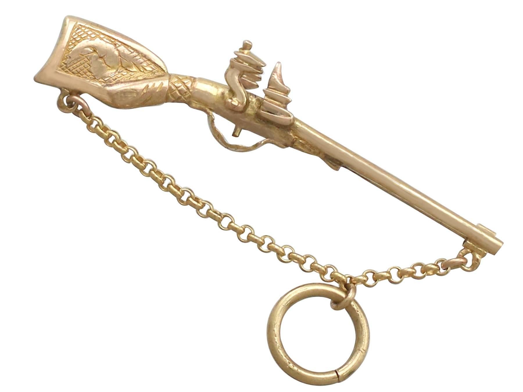 1810er Jahre Französisches Gelbgold-Armband Charms Napoleonisches Hussar im Angebot 12