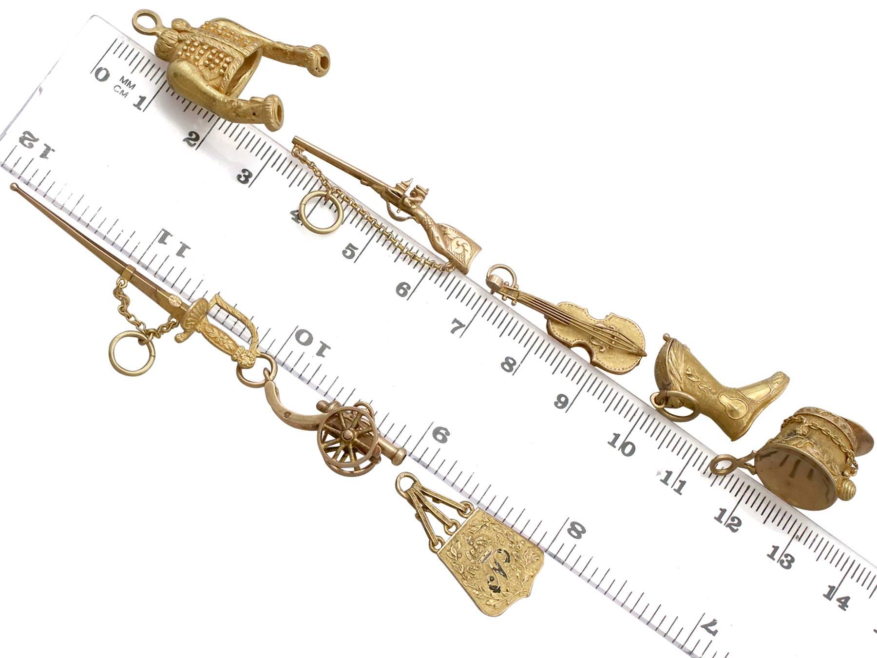 1810s French Yellow Gold Bracelet Charms Napoleonic Hussar For Sale 10