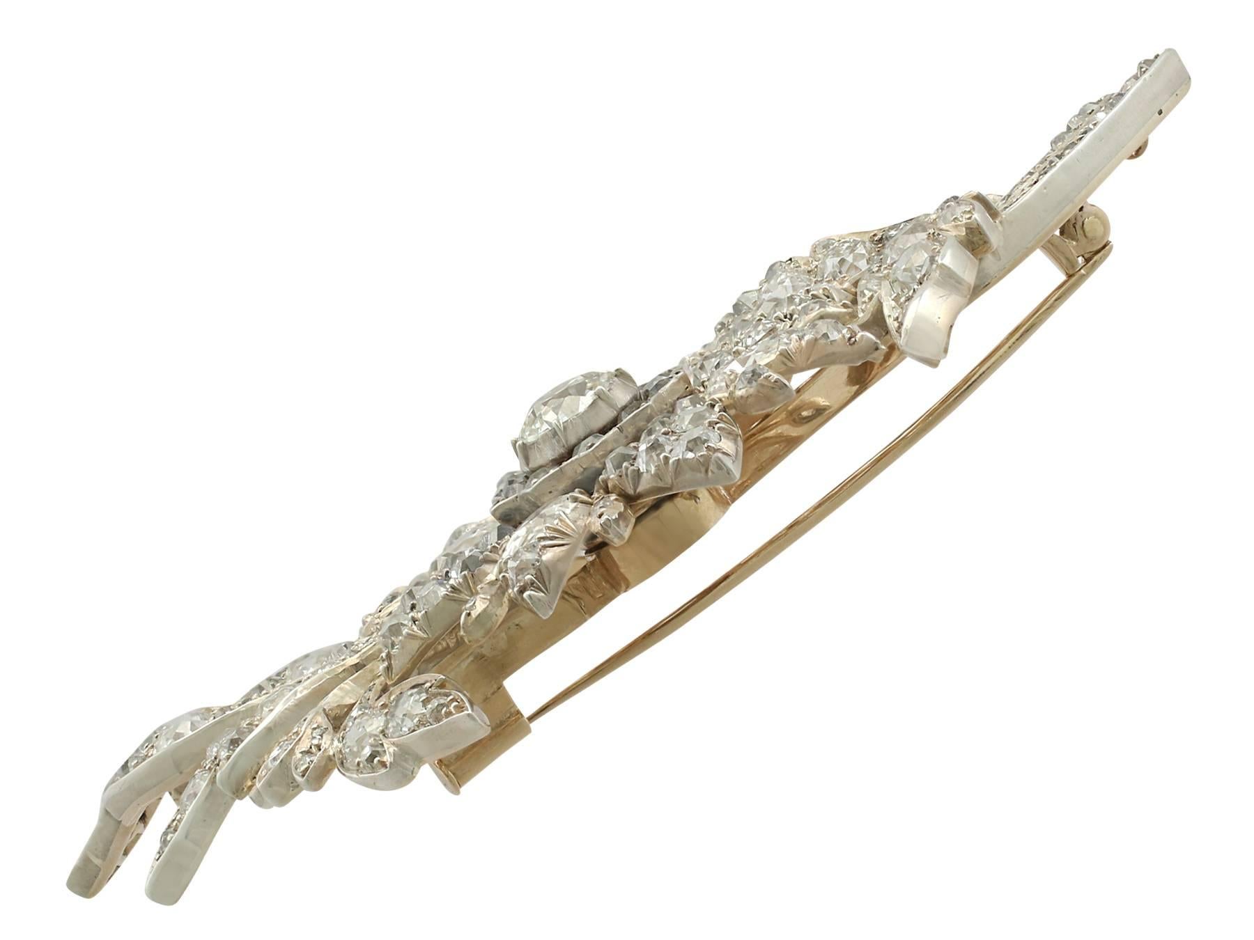 1890s Victorian 14.68 Carat Diamond Yellow Gold Floral Brooch In Excellent Condition In Jesmond, Newcastle Upon Tyne