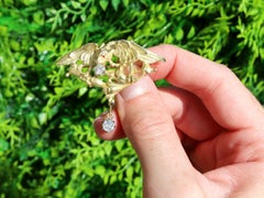 French 1900s Diamond and Yellow Gold Griffin Brooch
