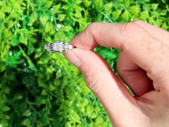 1920er Jahre Antiker Verlobungsring aus Diamant und Platin
