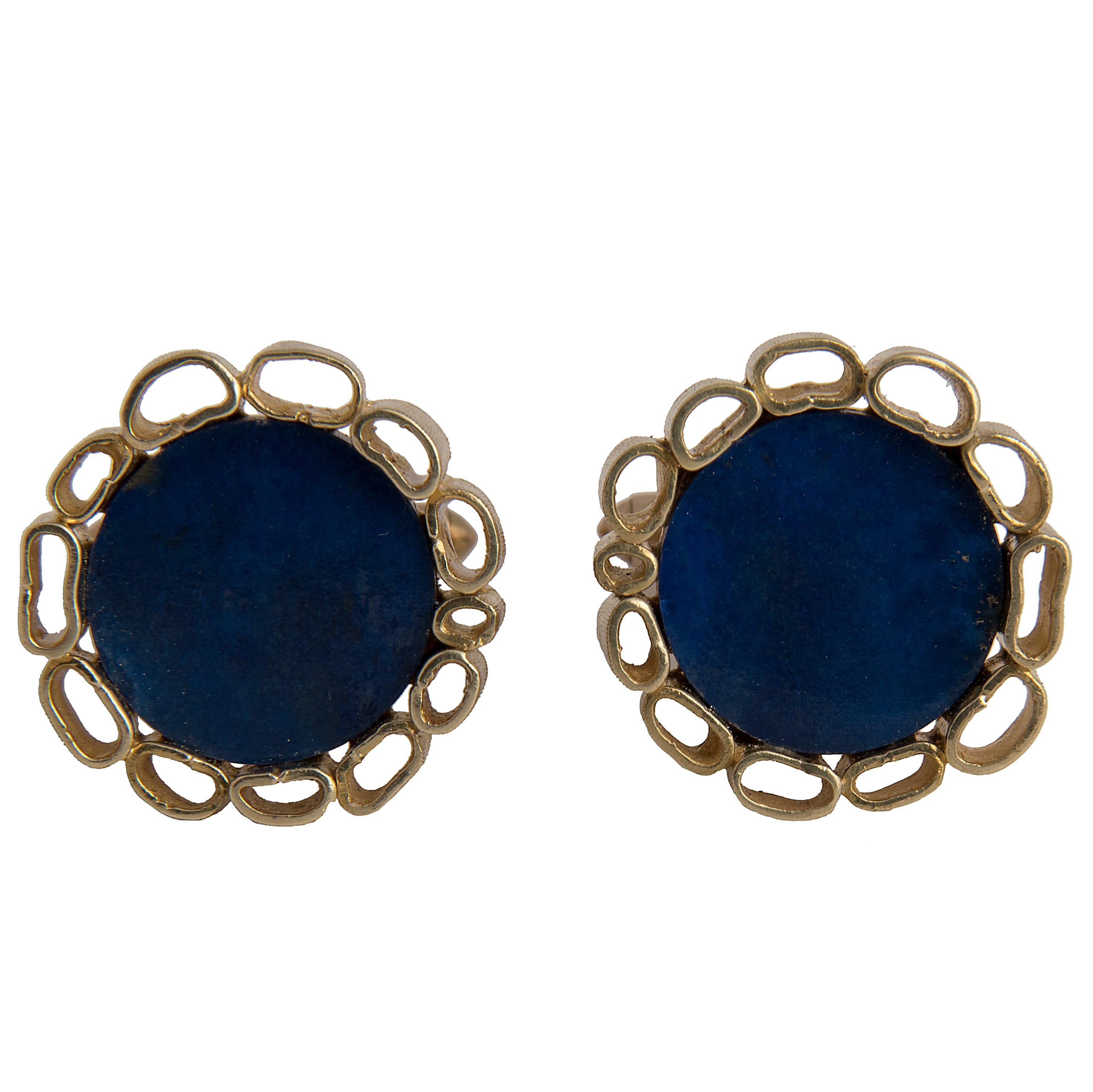Pair of Cufflinks, textured 18kt yellow gold and lapis lazuli
Marked 18k
Italy, 1970s
