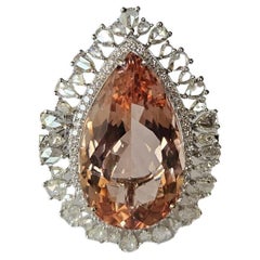 Set in 18K White Gold, 18.09 carat Morganite & Rose Cut Diamonds Cocktail Ring