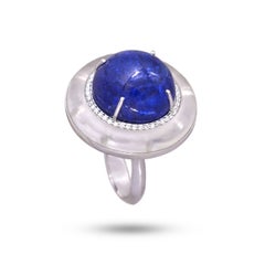 Anillo de cóctel con domo de diamantes, cristal de roca y cabujón de tanzanita, engastado en oro de 18 quilates