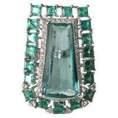 Set in 18K Gold, 8.23 carats, natural Nigerian Emerald & Diamond Cocktail Ring