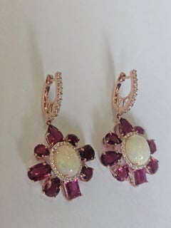 Boucles d'oreilles pendantes modernes en or rose 18 carats, avec opale d'Éthiopie, rubellite et diamants