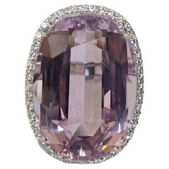 Set in 18K White Gold, 33.31 carats, Kunzite & Diamond Oversize Engagement Ring