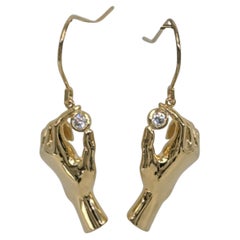 Pendientes Manos con Diamantes en Oro Amarillo de 14 Kilates