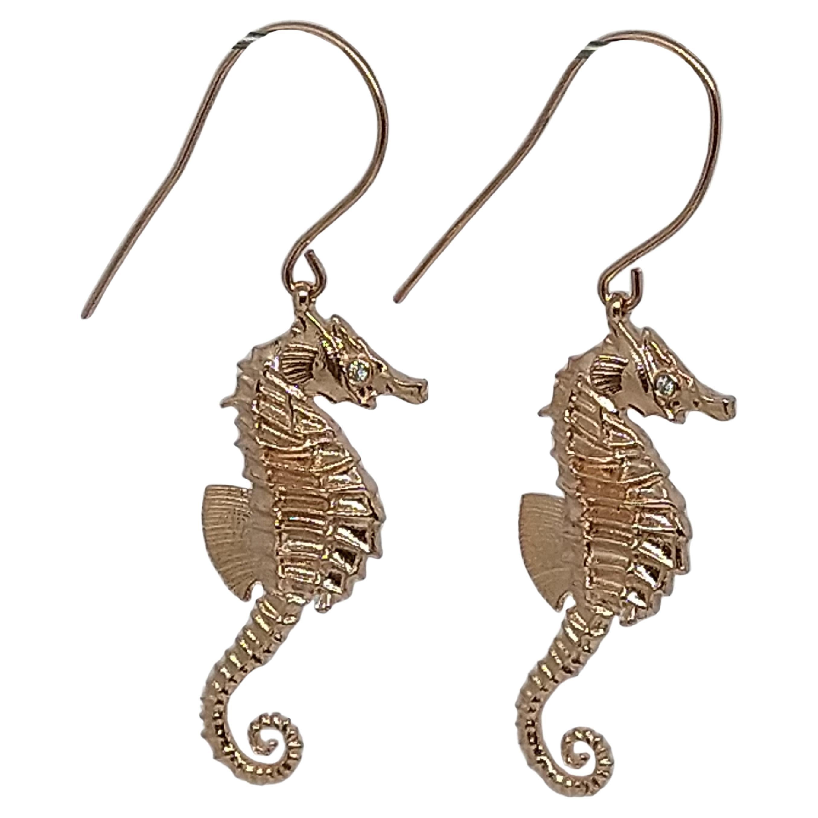 Oro amarillo de 14 quilates  Pendientes Caballito de Mar Diamante