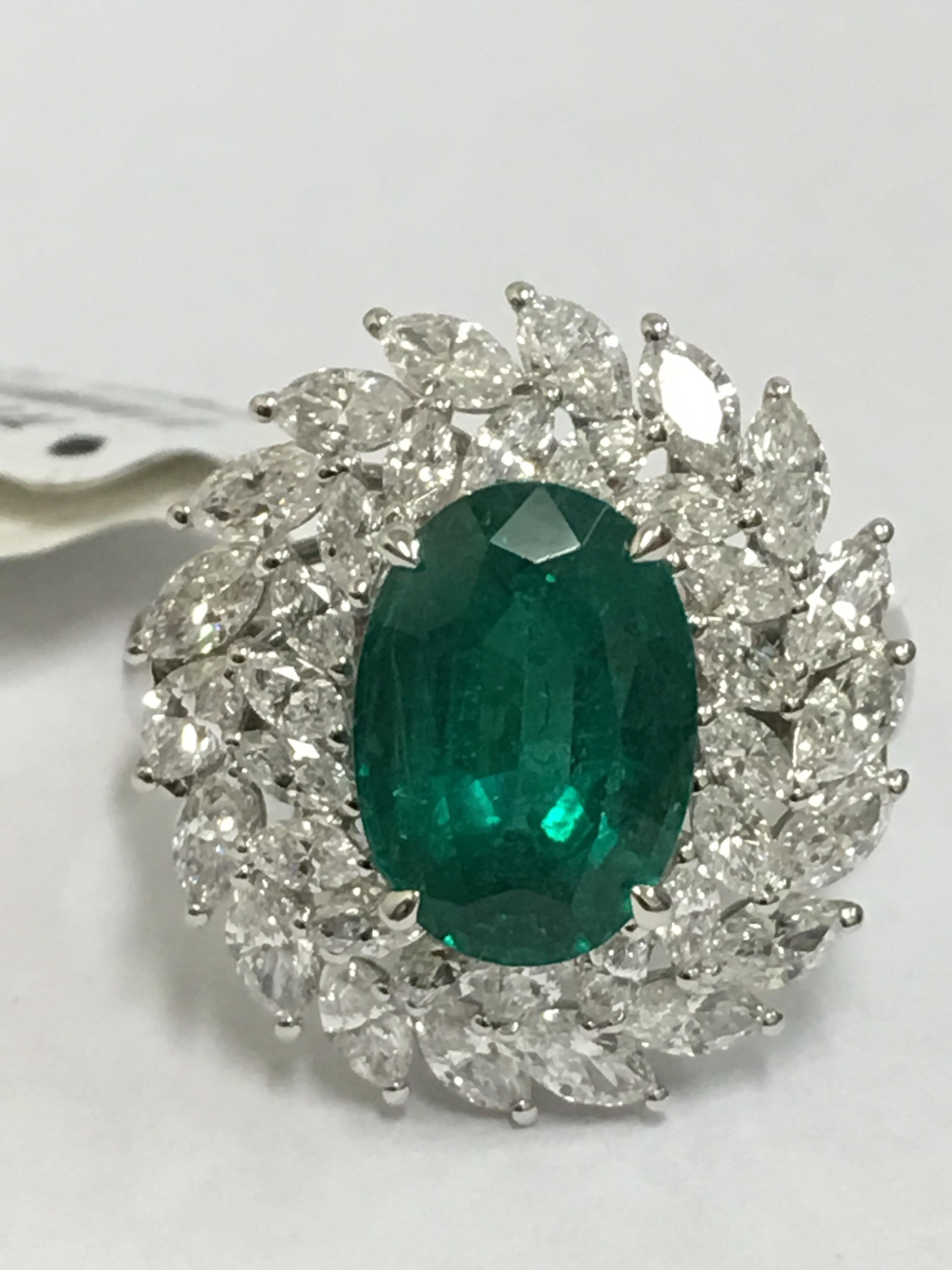 Emerald and Diamonds Ring 3