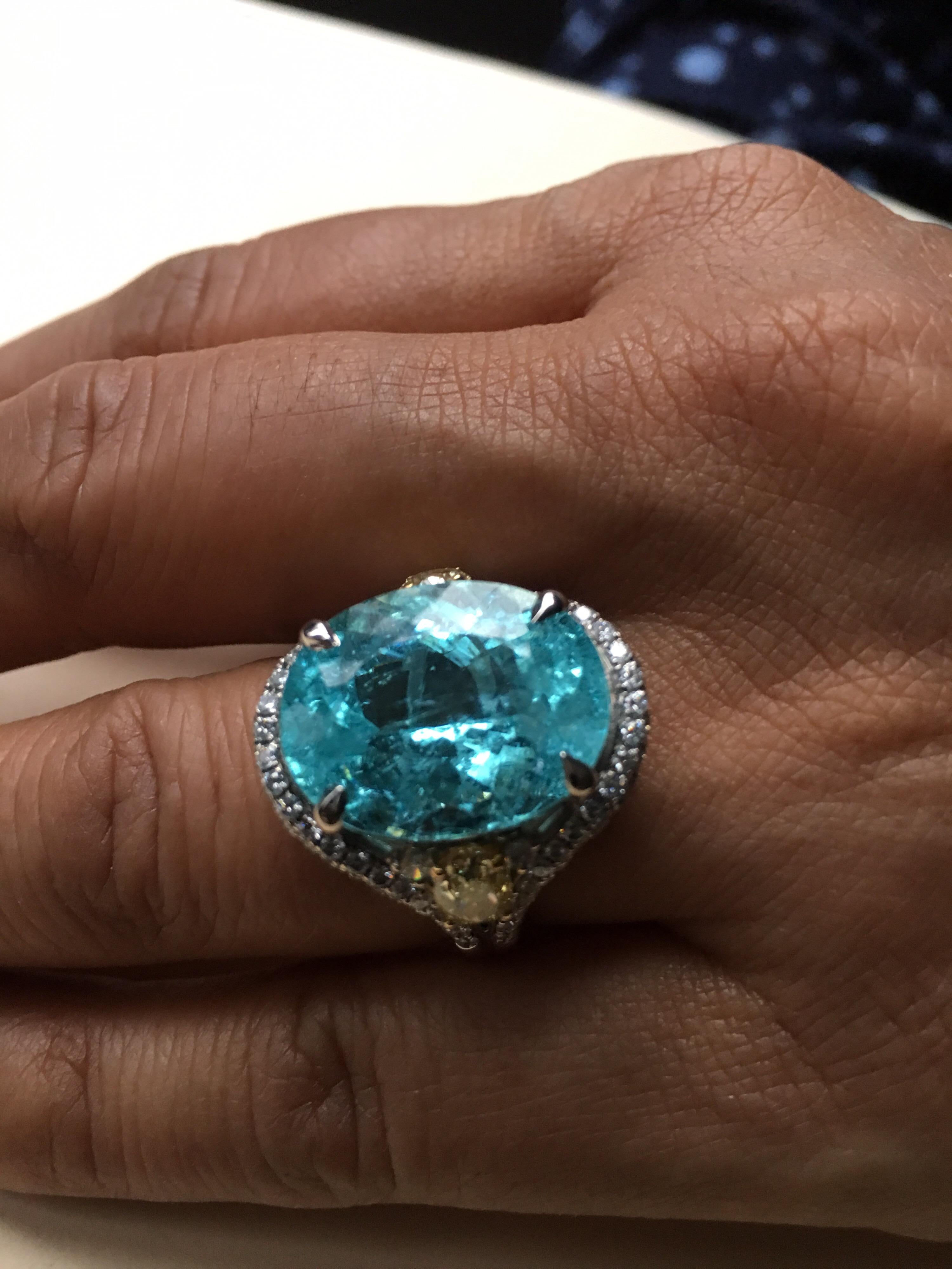 Natural 13.01 Carat Paraiba Tourmaline and Diamond Cocktail Ring In New Condition For Sale In Trumbull, CT