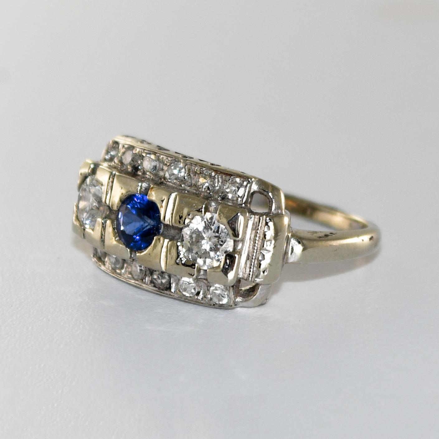 14K Weißgold Art Deco Saphir und Diamant Ring im Angebot 1