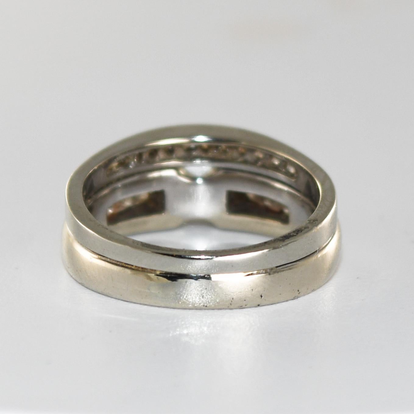 Bague en or blanc 14K certifiée AIG avec diamant taille princesse Excellent état - En vente à Laguna Beach, CA