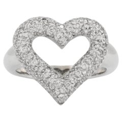 18K White Gold Pavé Diamond Heart Shaped Cocktail Ring
