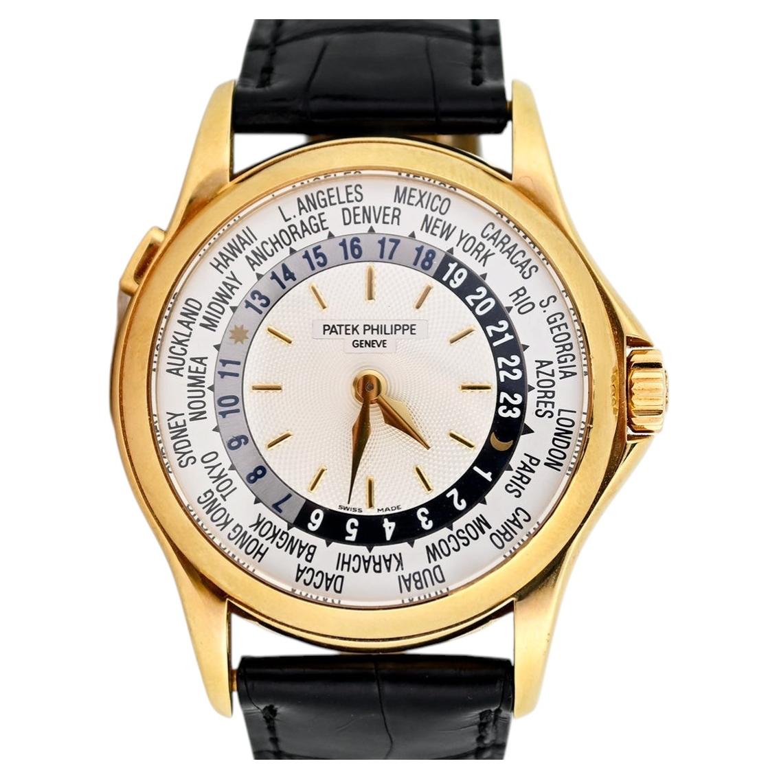 Patek Philippe World Time en or jaune 18 carats, réf. 5110J en vente